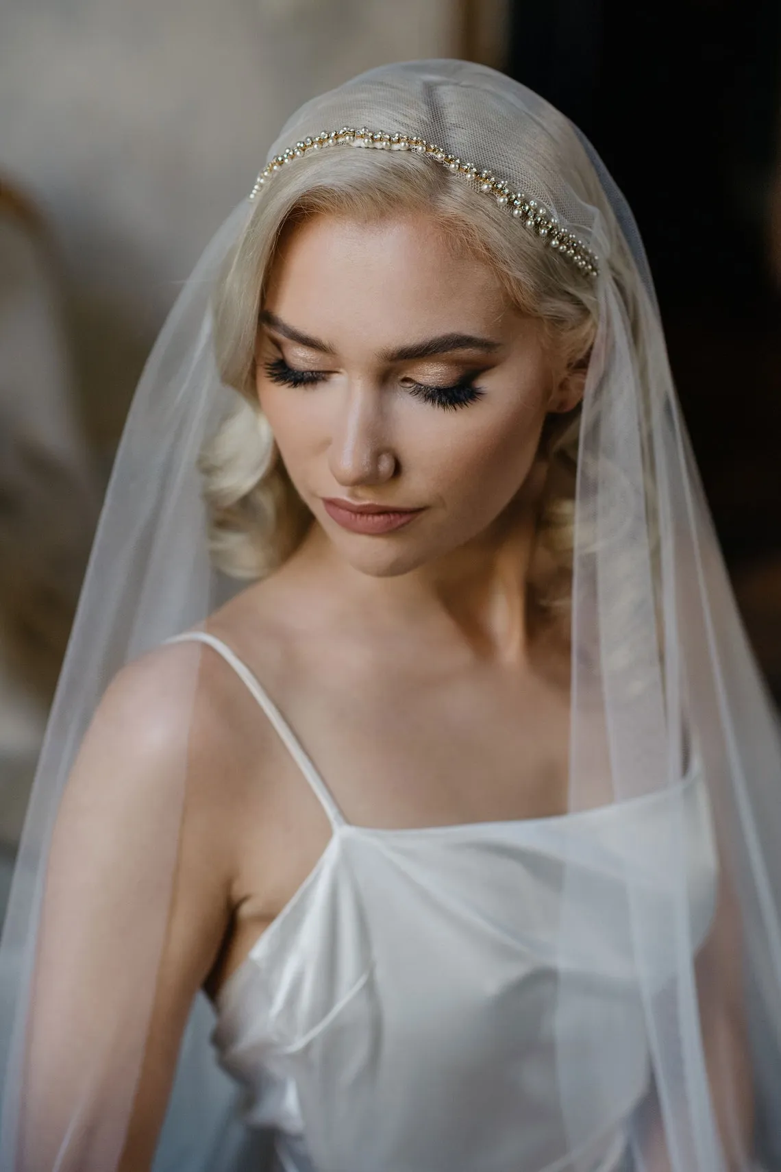 Crystal and pearl juliet cap veil - MARLENA