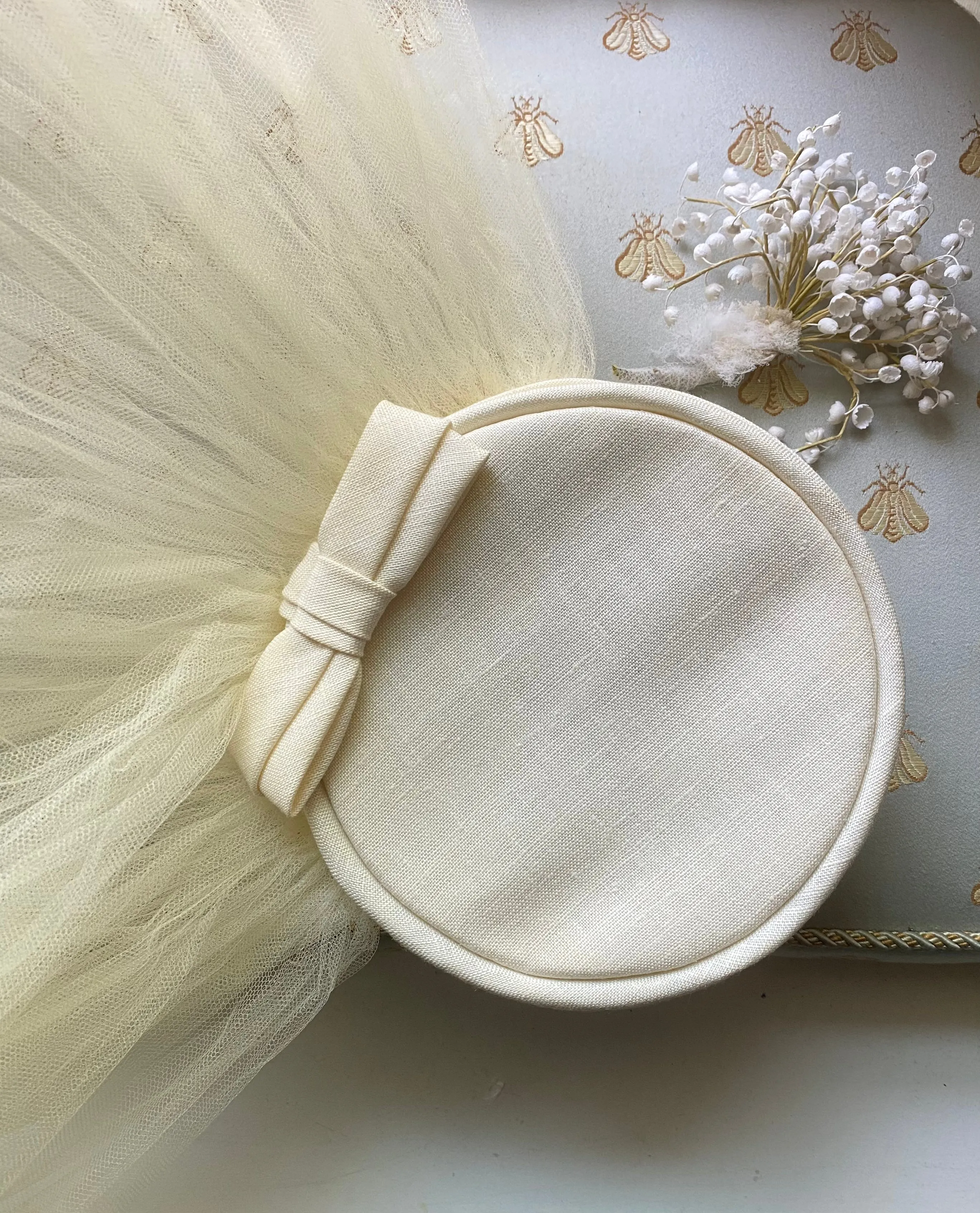 Darling 1960's Custom Made Pillbox Wedding Hat / OSFM