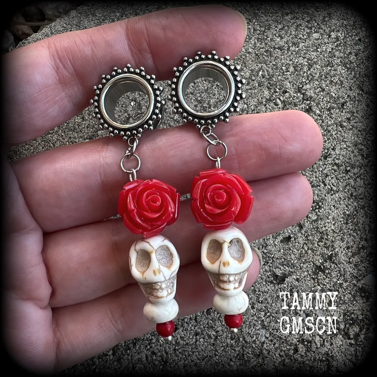 Day of the Dead-Bloody Valentines-Halloween tunnels