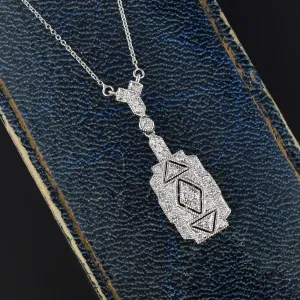 Fine 18K White Gold Art Deco Design Diamond Necklace