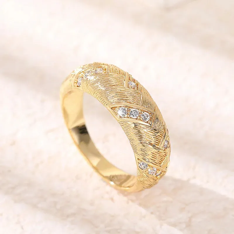 Huitan Engagement Wedding Rings New for Women Chic Braid Design Luxury Gold Color Female Rings Party Statement Jewelry Drop Ship