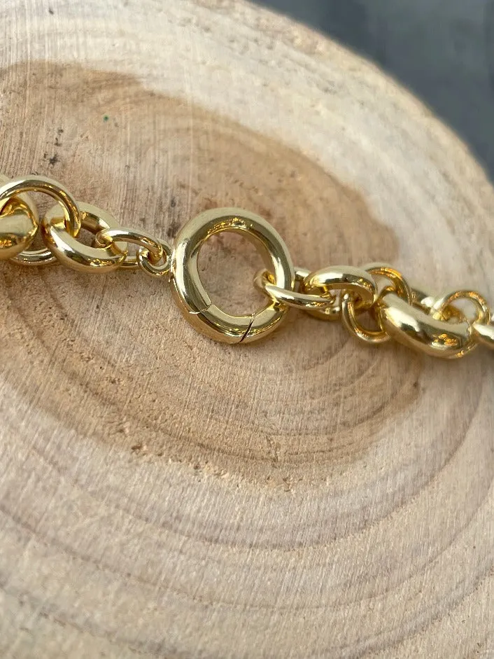 Isola Necklace