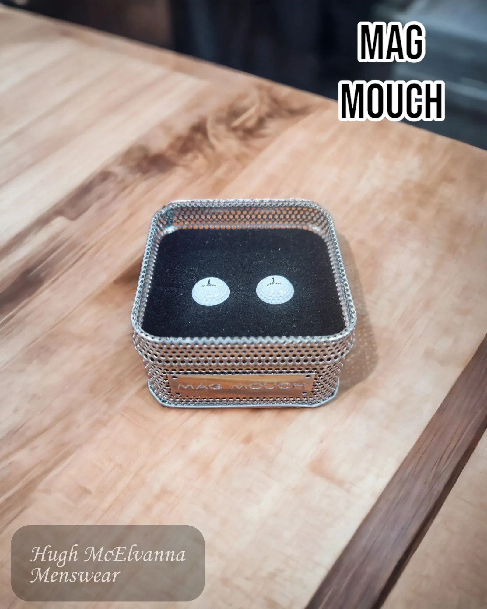 Mag Mouch Golfball Cufflink Set