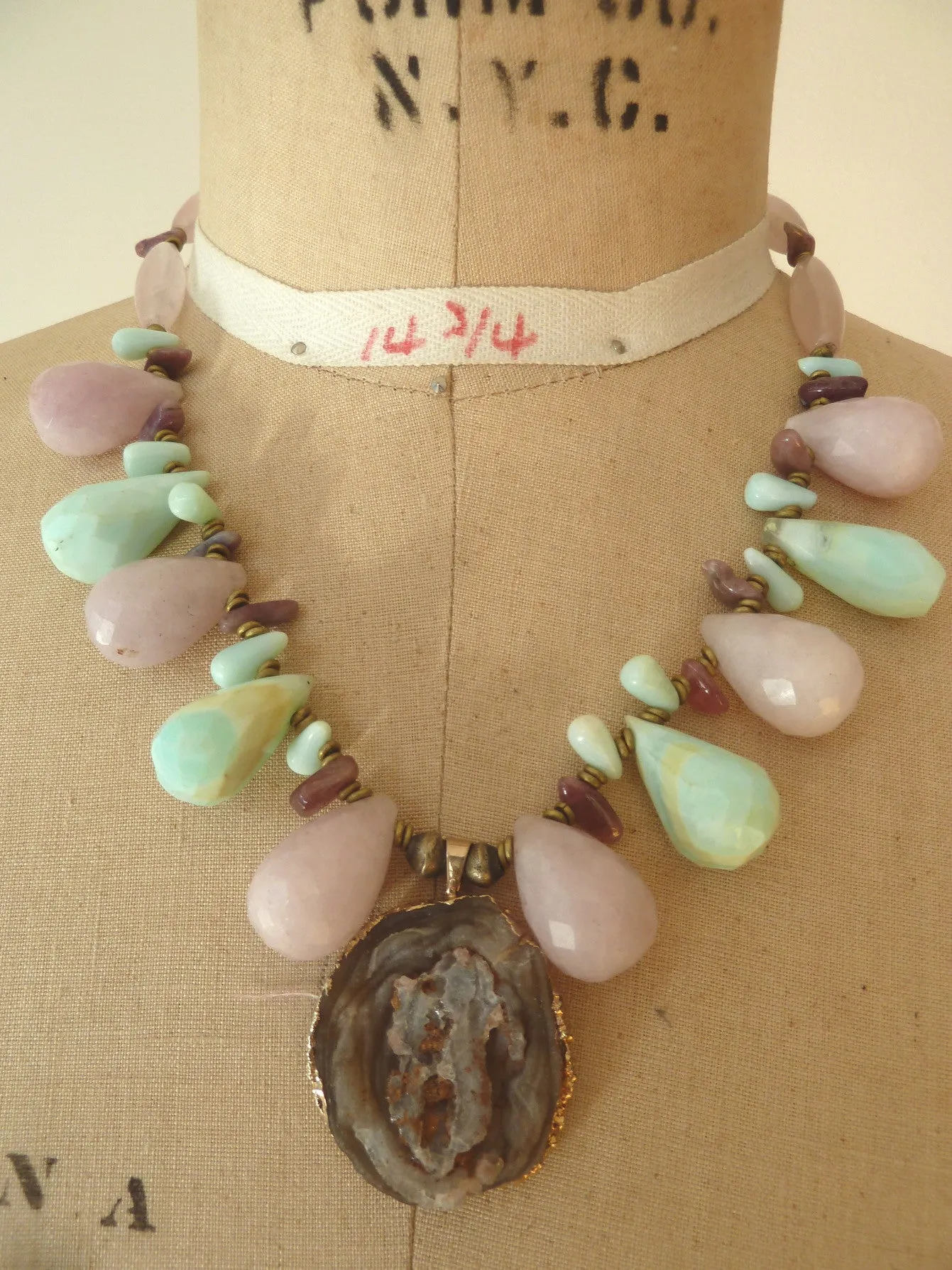 Necklace Rose Quartz Tourmaline Chalcedony And Pendant
