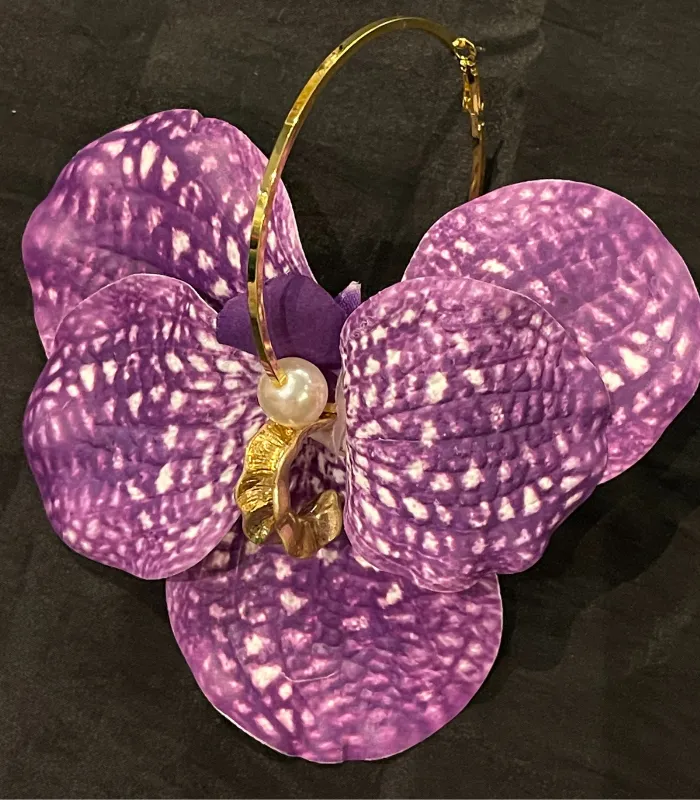 Orchid Hoop (single earring) by Klungsee