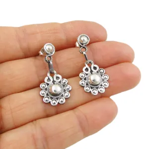 Women's Silver Flower Earrings